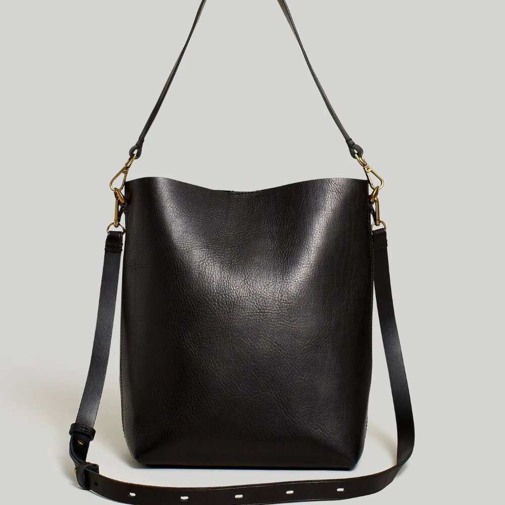 Madewell | The Transport Bucket Bag in Black
